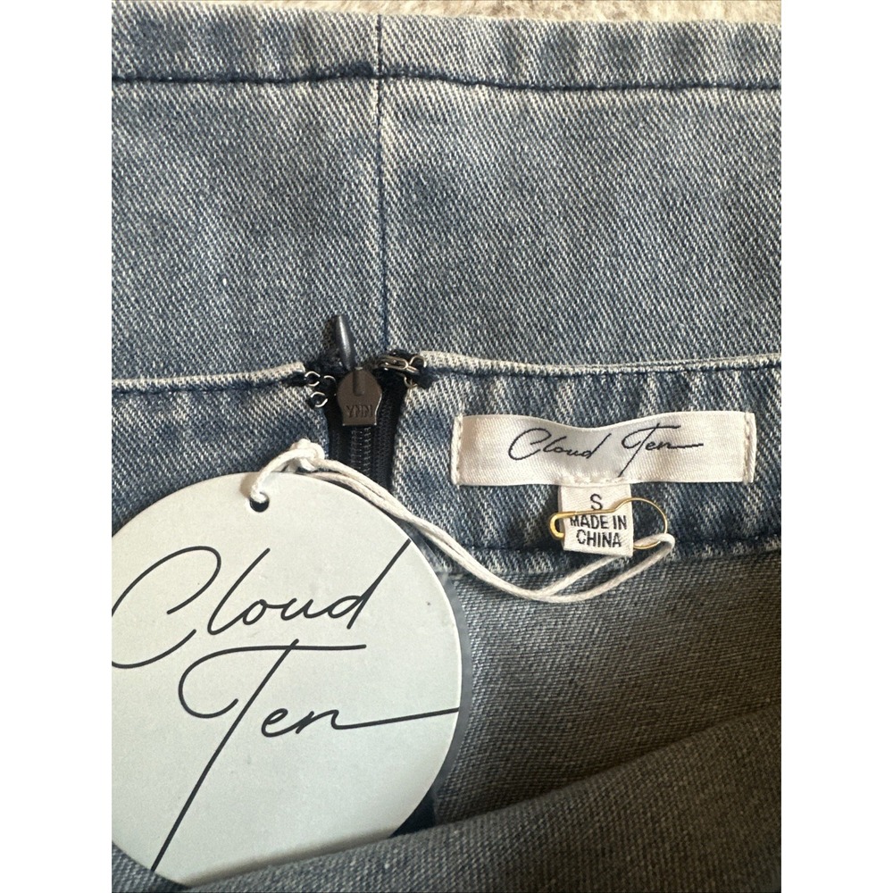 Cloud Ten Denim, Mini Skirt With A‎ Cut-Out, Rhinestone Fringe Embellishment S - Picture 7 of 9